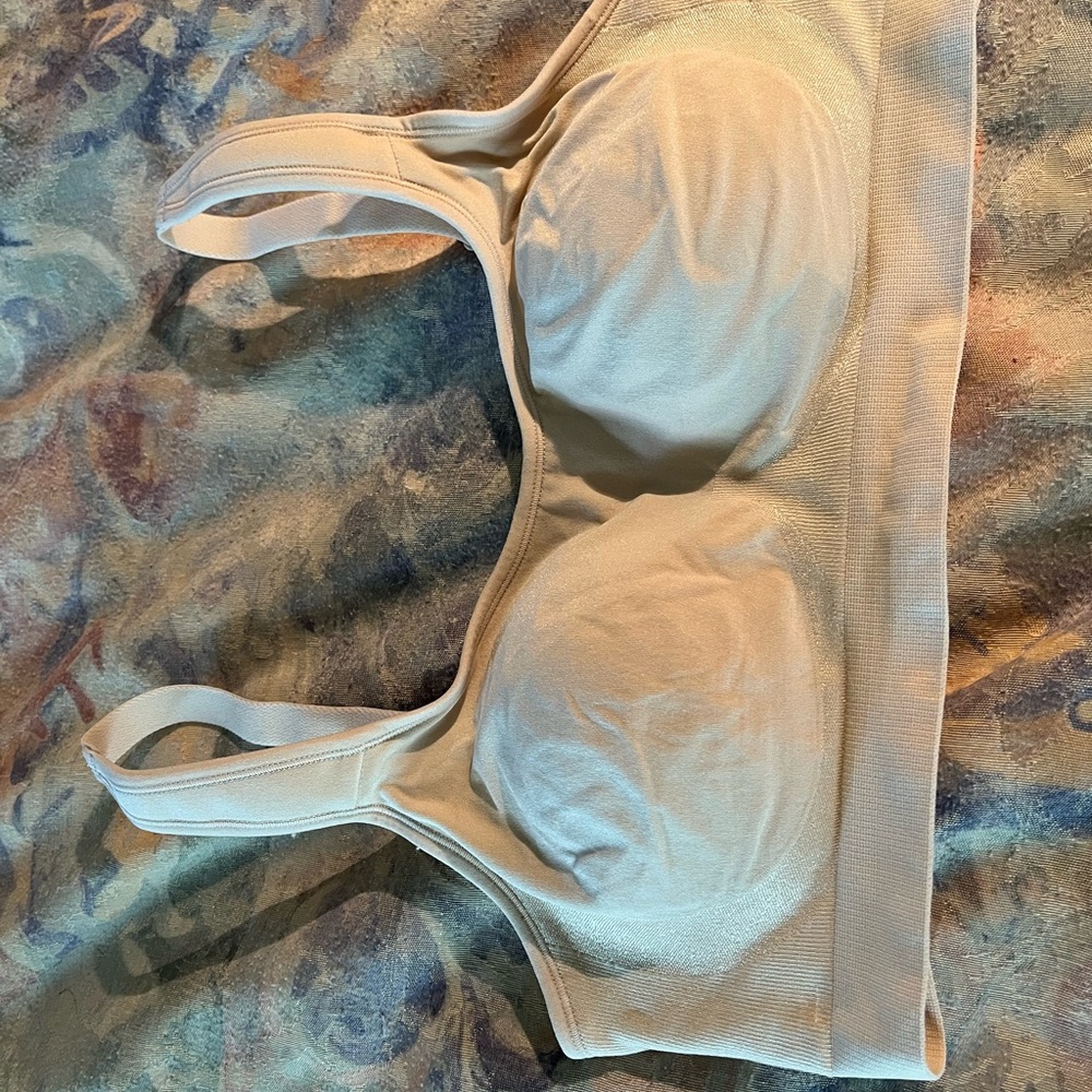 Shapermint Cream Seamless Bra with Adjustable Straps